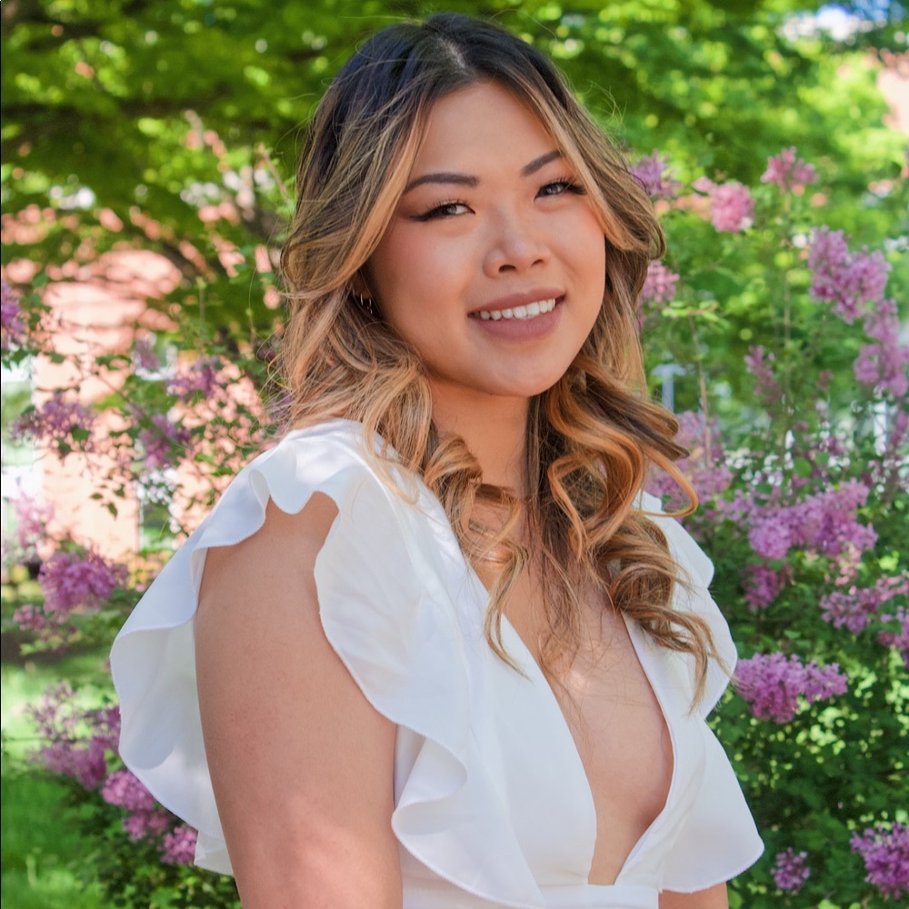 Meet your Posher, Tiffany